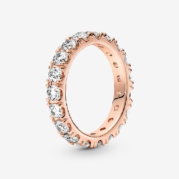 Pandora® sterling silver 14k rose gold plated; Sparkling Row Eternity ring with clear cubic zirconia.
Size 7.5