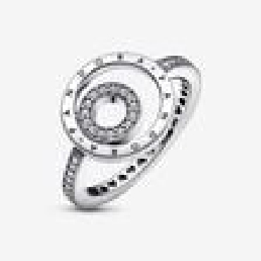 Pandora® Signature logo circles pave ring with clear cubic zirconinas; sterling silver.
Size 6