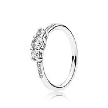 Pandora®  Fairytale Sparkle Ring
With cz s
Size 7