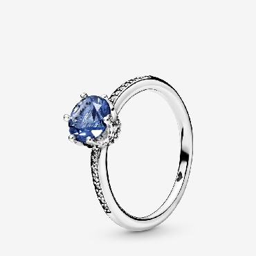 Pandora® Blue Sparkling Crown Ring
With Stonewash Blue Crystal
Size 5