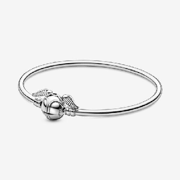 Pandora® Harry Potter Sterling silver bangle with golden snitch clasp 21