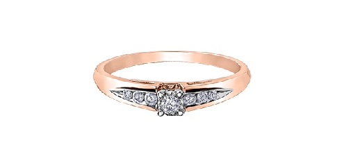 10 kt rose and white gold diamond ring
0.15 carat