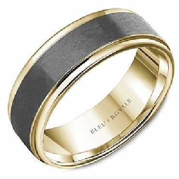 14k yellow gold/tantalum ring.
7.5mm wide
2.2mm thick
sandpaper top.